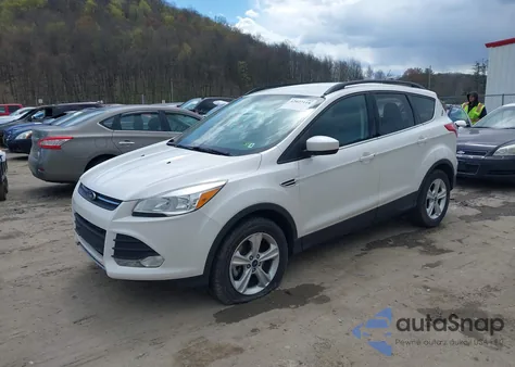 2015 Ford Escape Se z USA, uszkodzony, nr VIN 1FMCU9G97FUA39367